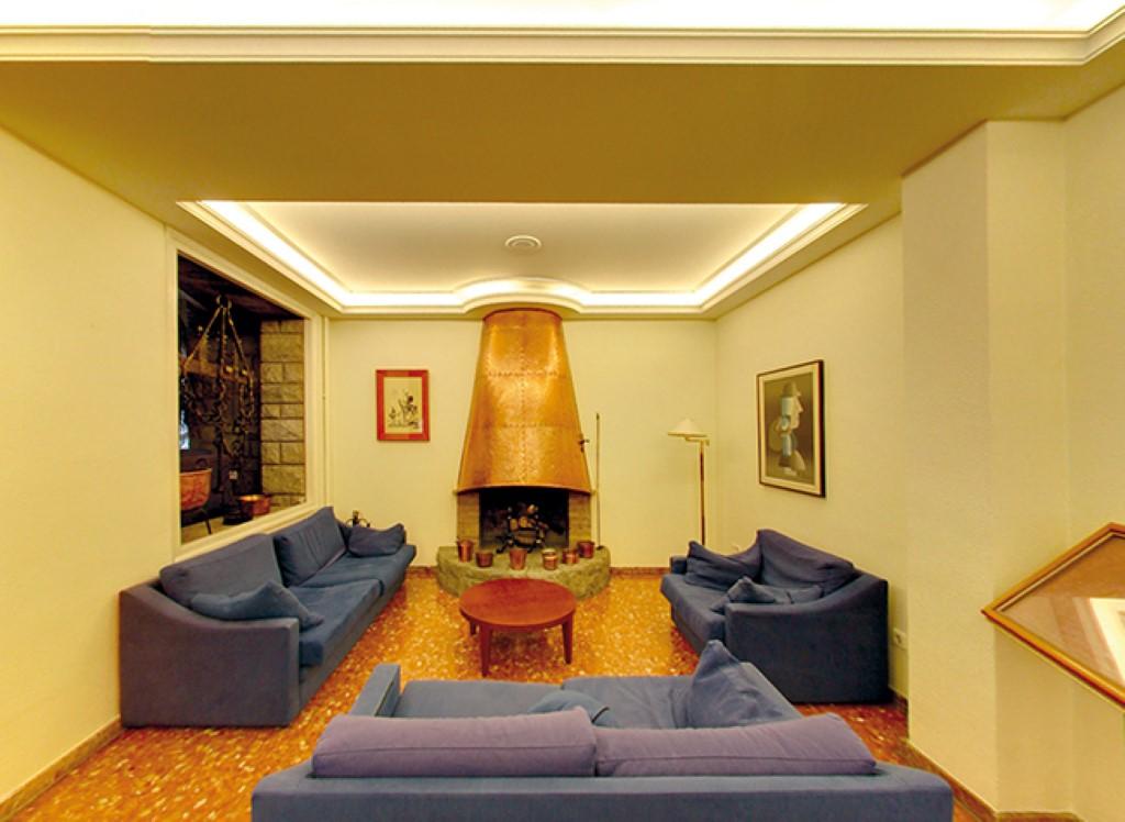Evenia Oros Hotel Encamp Exterior photo